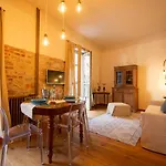 Gombito 4 Alta Apartman