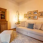 Gombito 4 Alta Apartman