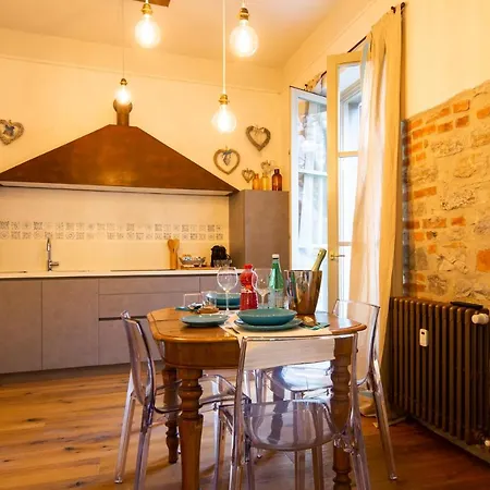 Gombito 4 Alta Apartman *