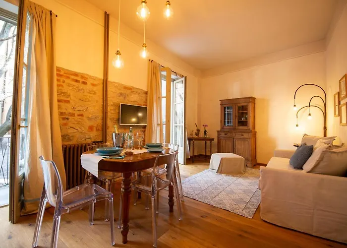 Gombito 4 Alta アパート